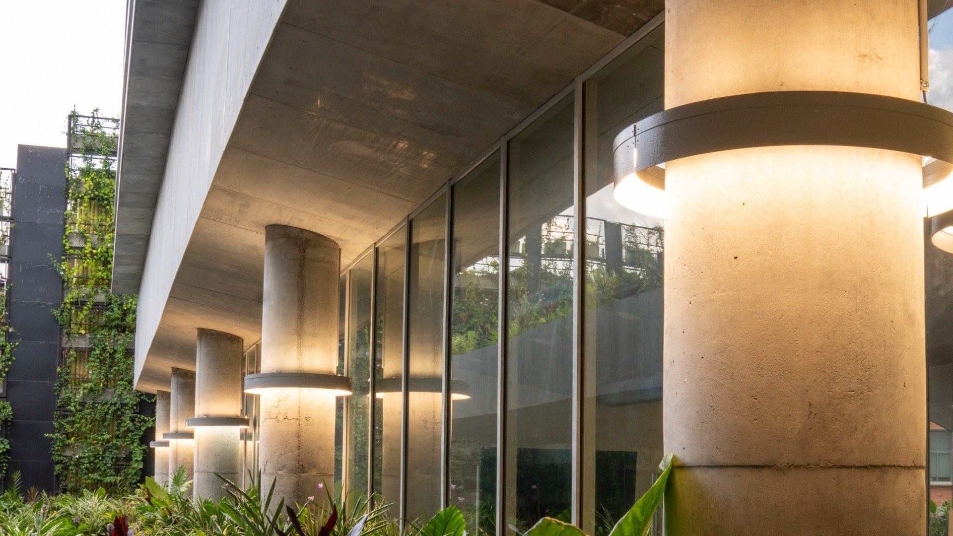 STIL LED - imagen 7 del carrusel