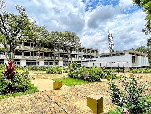 Edificio de Administración 1  - UIS- Bucaramanga